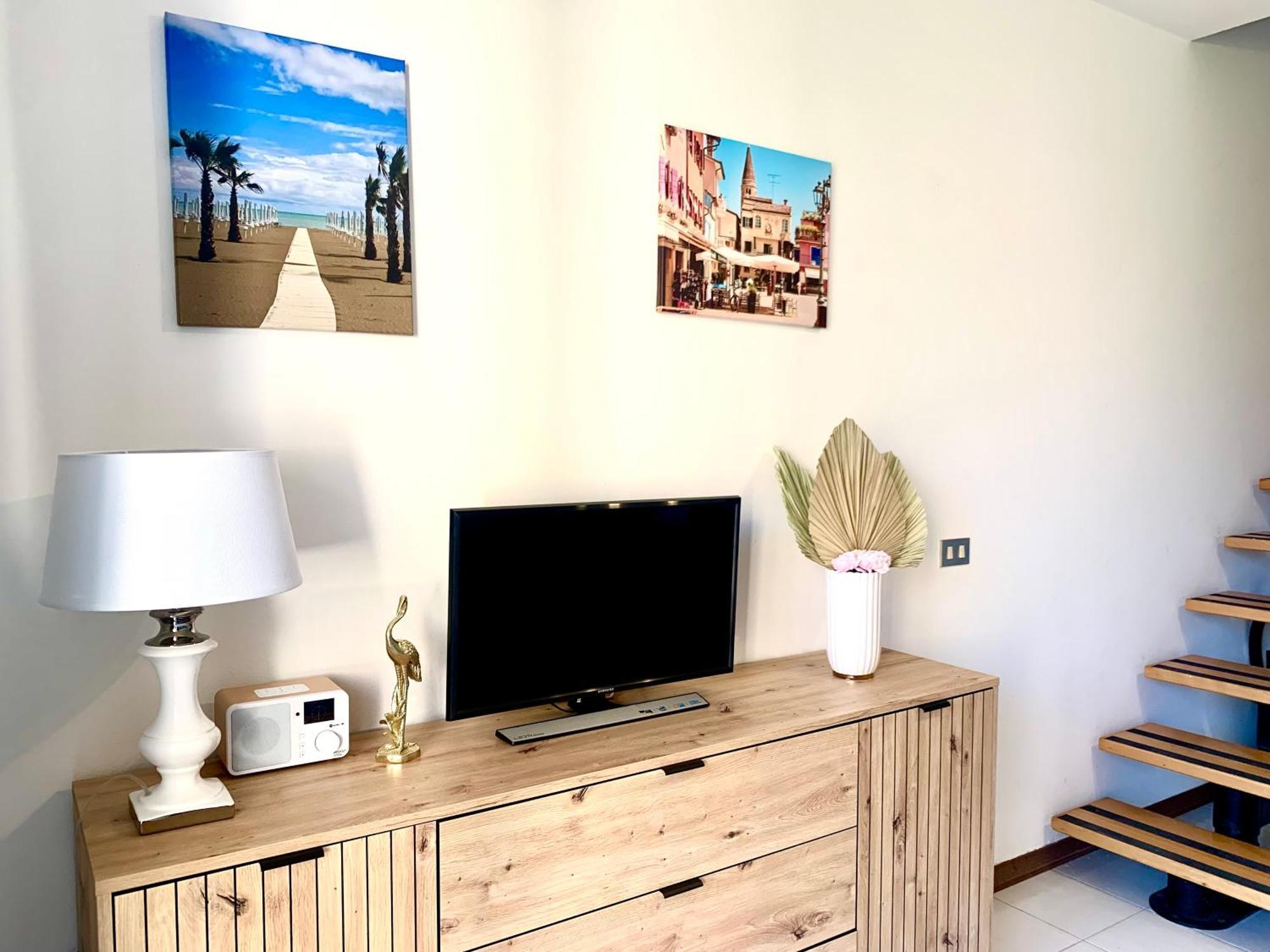 Apartment Caorle De Lux Swimming Pool, Parking, Garden Eksteriør billede